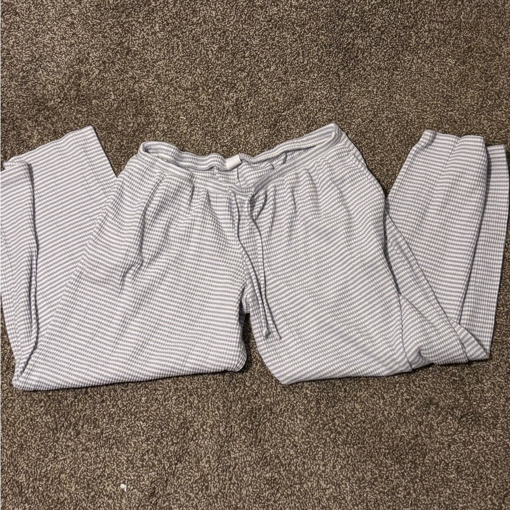 Hollister Cozy Waffle Knit Lounge Pants - Light Gray Stripe